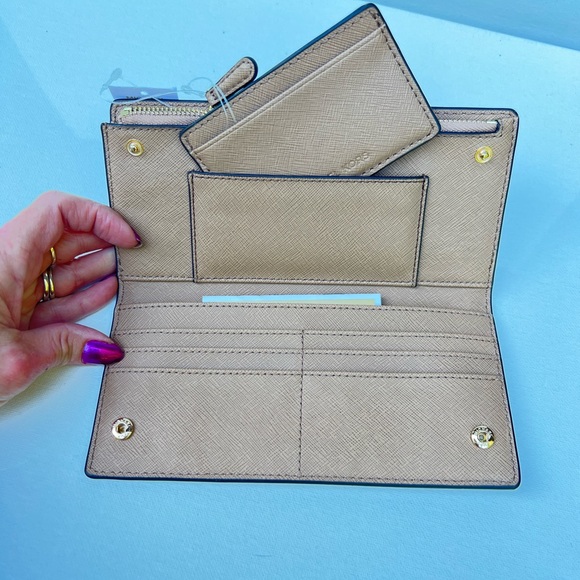 Michael Kors Jet Set Travel Card Case Wallet Khaki - Picture 2 of 11